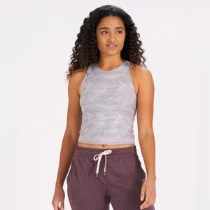 Vuori Elevation Plyo Tank Camo XS